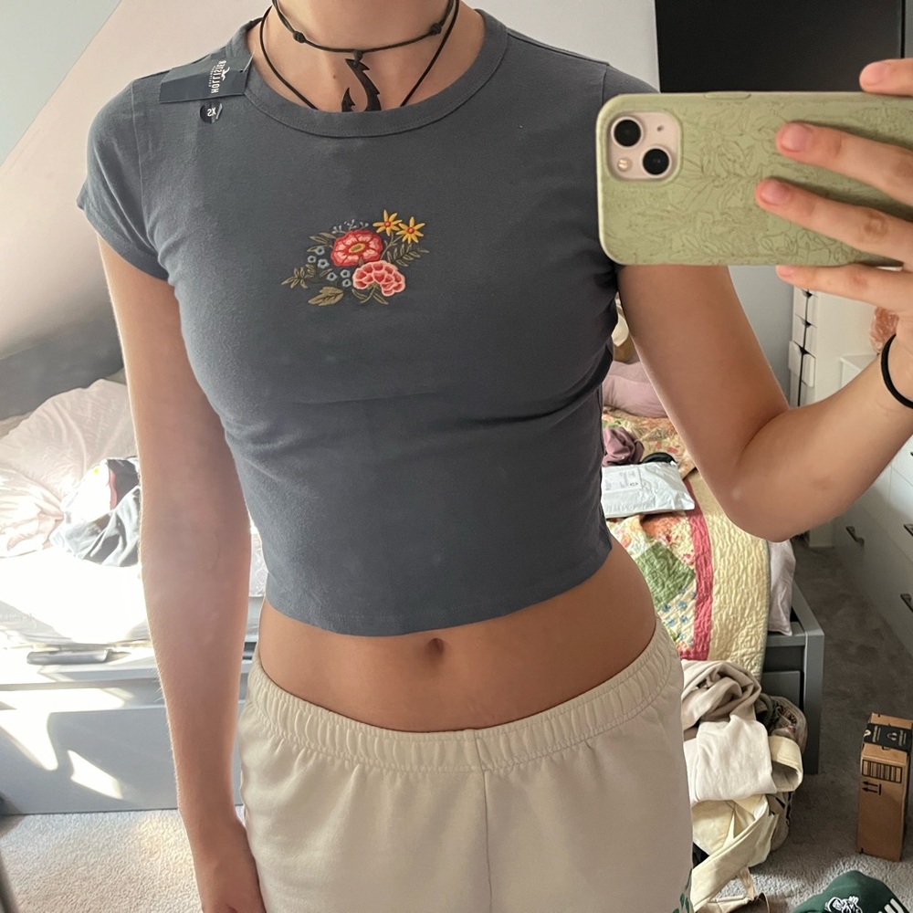 Hollister embroidered baby tee